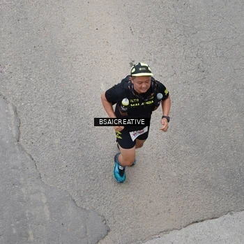 Runner Photo 8678099