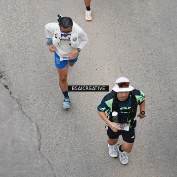 Runner Photo 8678200
