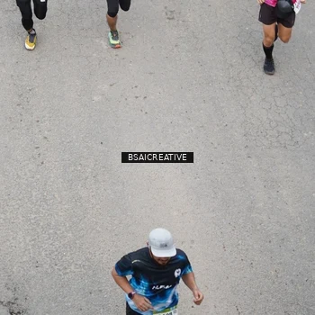Runner Photo 8678251