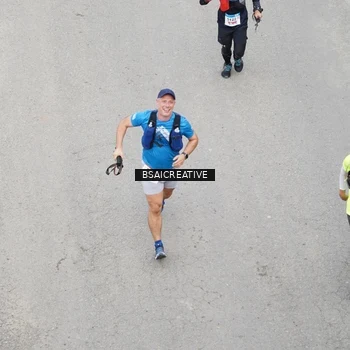 Runner Photo 8678544