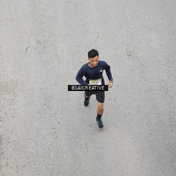 Runner Photo 8678704