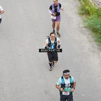 Runner Photo 8678854