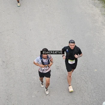 Runner Photo 8679021