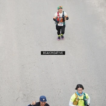 Runner Photo 8679140