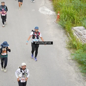Runner Photo 8679757