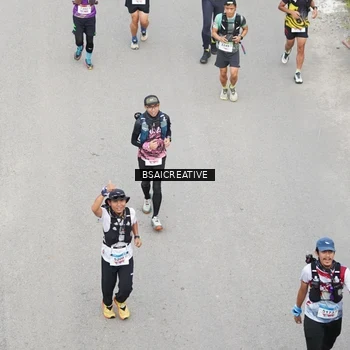 Runner Photo 8679789