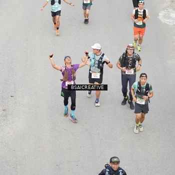 Runner Photo 8679845