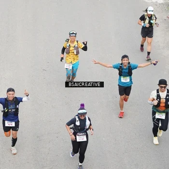 Runner Photo 8680008