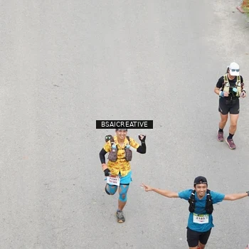Runner Photo 8680026