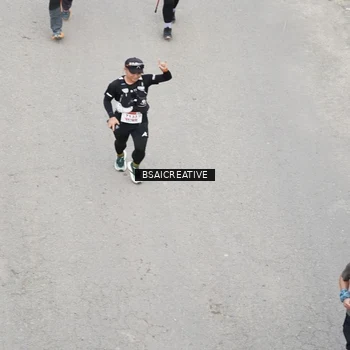 Runner Photo 8680124