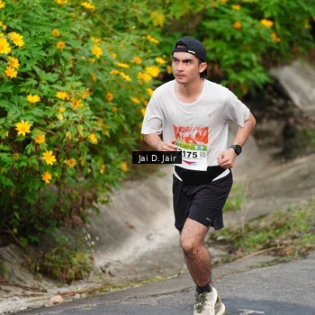 Runner Photo 8680349