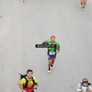 Runner Photo 8680744