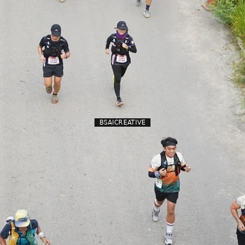 Runner Photo 8681795