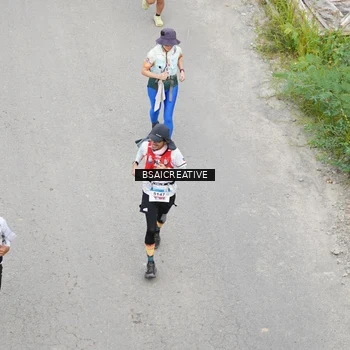 Runner Photo 8682052