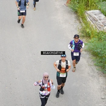 Runner Photo 8682123