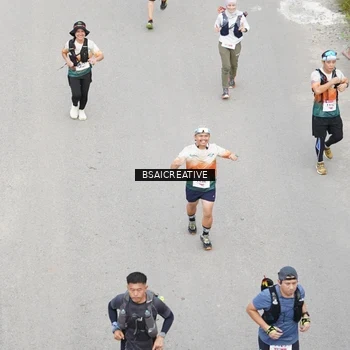 Runner Photo 8682209