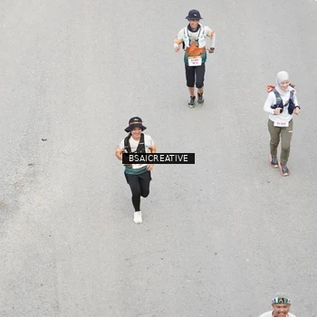 Runner Photo 8682255