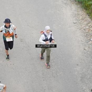Runner Photo 8682352