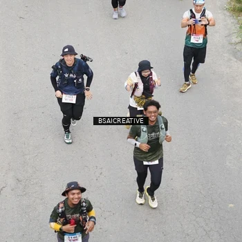 Runner Photo 8682891