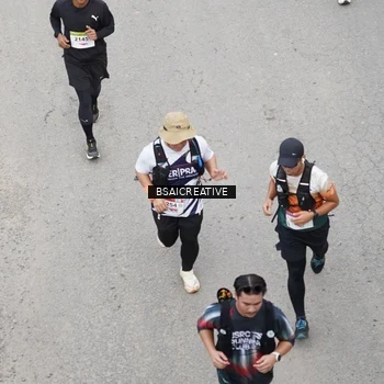 Runner Photo 8683178