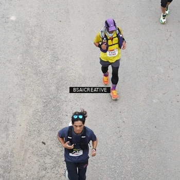 Runner Photo 8683436
