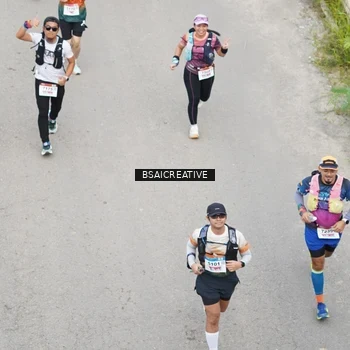 Runner Photo 8683573