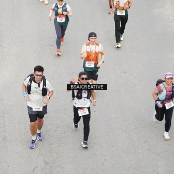 Runner Photo 8683595