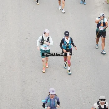 Runner Photo 8683690