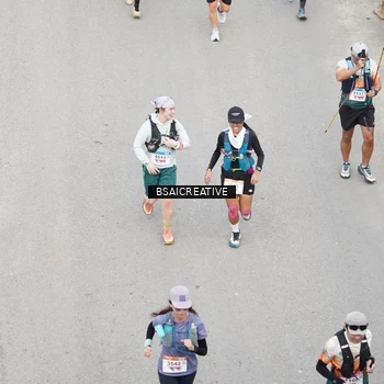Runner Photo 8683694