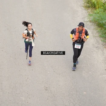 Runner Photo 8683882