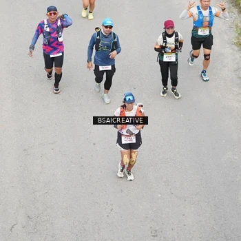 Runner Photo 8683935