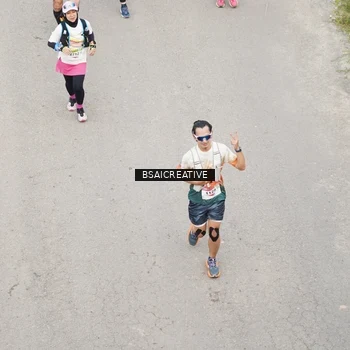 Runner Photo 8684041