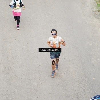 Runner Photo 8684051