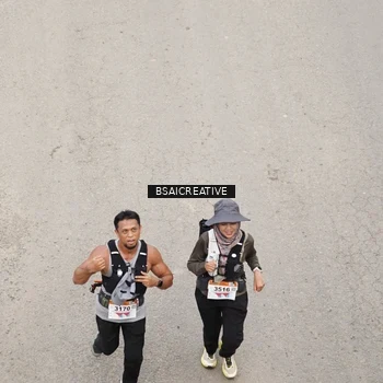 Runner Photo 8684143