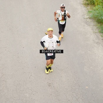 Runner Photo 8684221