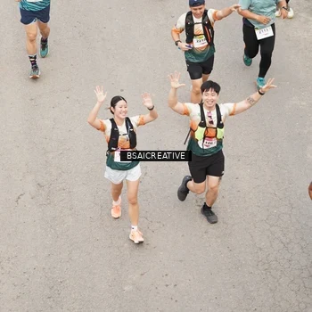 Runner Photo 8684359