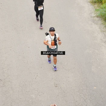 Runner Photo 8684552
