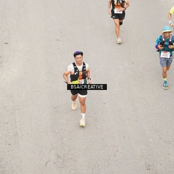 Runner Photo 8684588