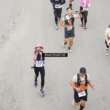 Runner Photo 8684633