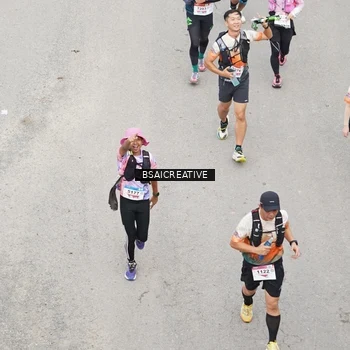 Runner Photo 8684639