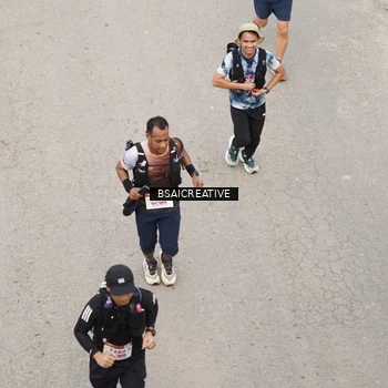 Runner Photo 8685001