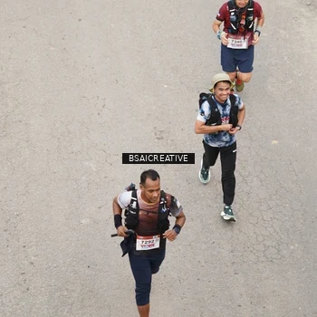 Runner Photo 8685010