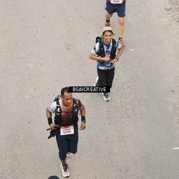 Runner Photo 8685021