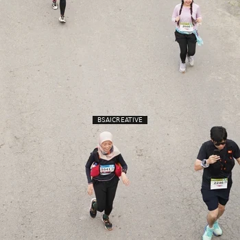 Runner Photo 8685053