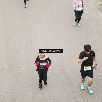 Runner Photo 8685057