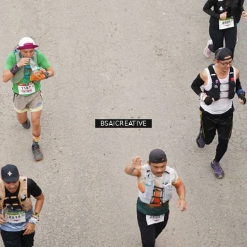 Runner Photo 8685282