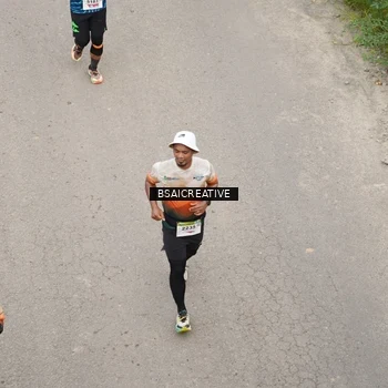 Runner Photo 8685390