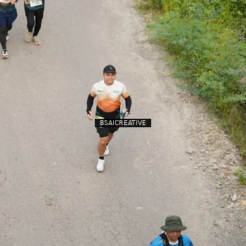 Runner Photo 8685609