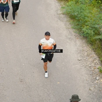 Runner Photo 8685673