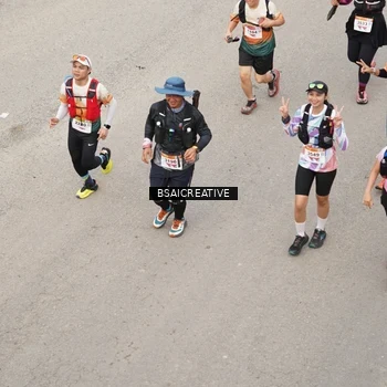 Runner Photo 8685771